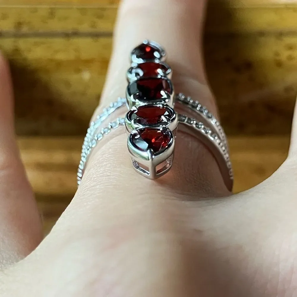 Natural Vermelho Red Garnet Sterling Silver Cocktail Ring Size 5.75